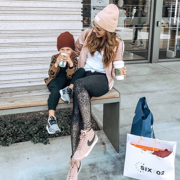 saavy_shopper56